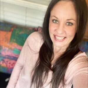 Meet your Posher, Marissa